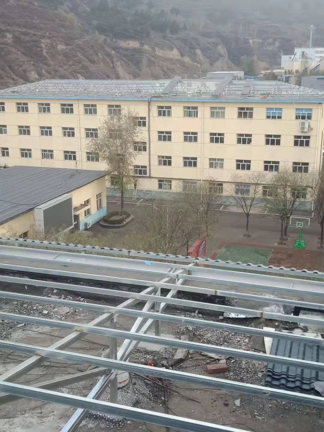 树脂瓦施工现场
